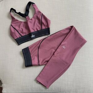 Alo Yoga Airlift High-Waist Suit Up Legging and Suit Up Bra - Matching Set